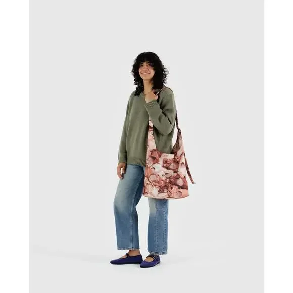Baggu Large Nylon Sling BagPointe Shoe